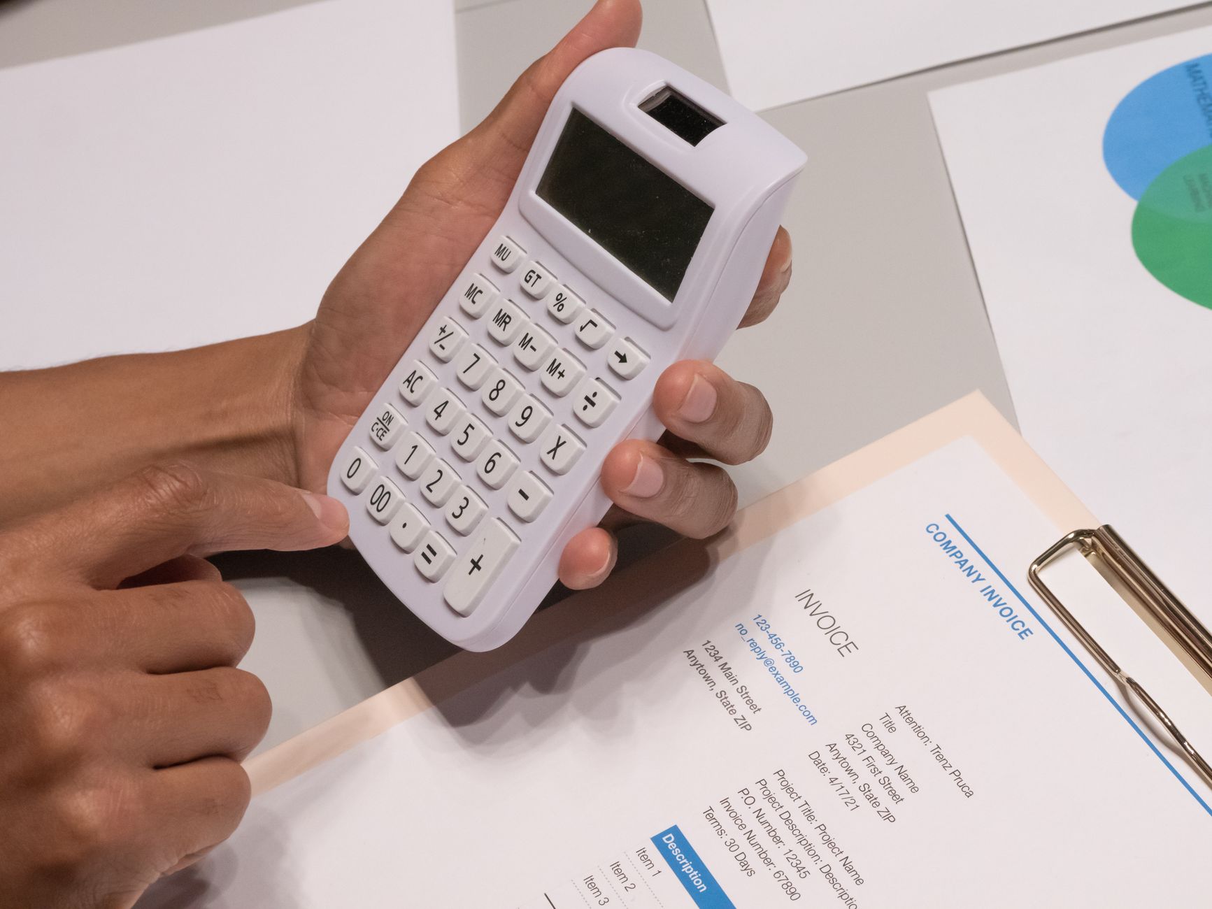 Calcul du prix d'une habilitation électrique et devis de formation